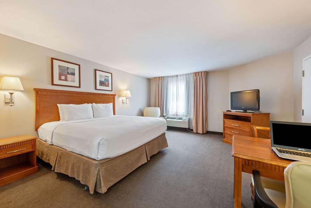 Extended America - - Fort Sill Hotel Lawton